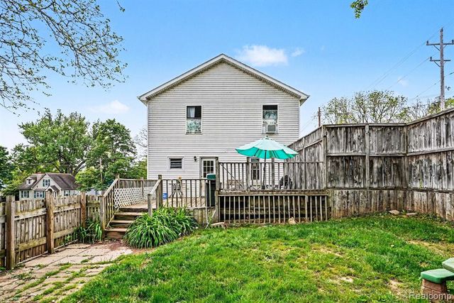 324 George Street, Flushing, MI 48433