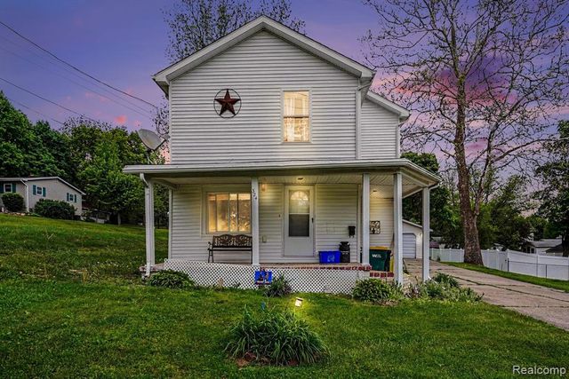 324 George Street, Flushing, MI 48433