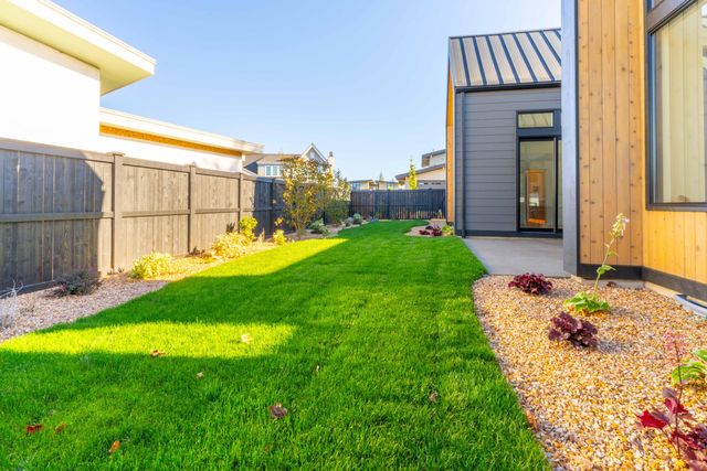 3325 NW Leavitt Lane, Bend, OR 97703