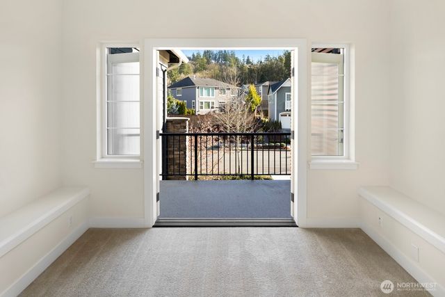 15903 98th Avenue NE, Bothell, WA 98011