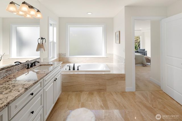 15903 98th Avenue NE, Bothell, WA 98011