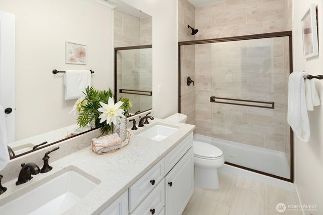 15903 98th Avenue NE, Bothell, WA 98011