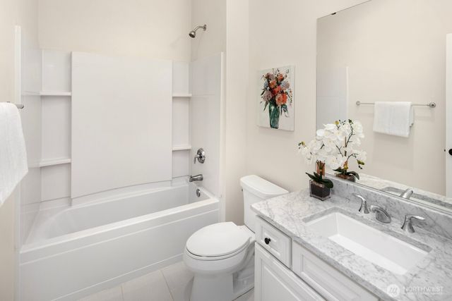 15903 98th Avenue NE, Bothell, WA 98011