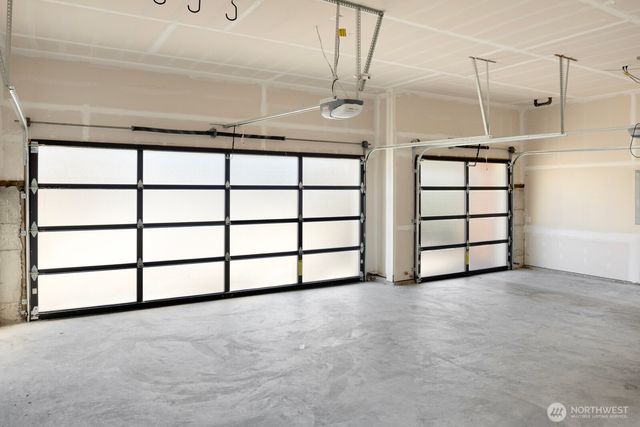 15903 98th Avenue NE, Bothell, WA 98011