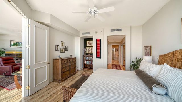 340 S PALM AVENUE 44, Sarasota, FL 34236