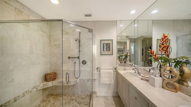 340 S PALM AVENUE 44, Sarasota, FL 34236