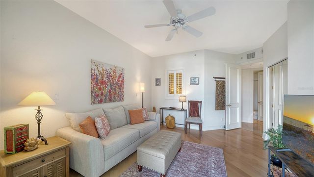 340 S PALM AVENUE 44, Sarasota, FL 34236