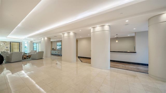 340 S PALM AVENUE 44, Sarasota, FL 34236