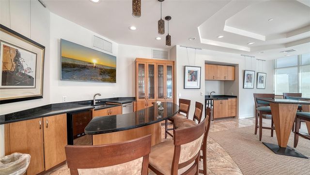 340 S PALM AVENUE 44, Sarasota, FL 34236