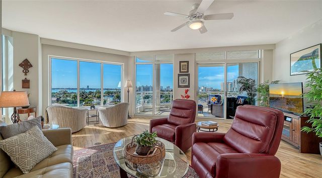 340 S PALM AVENUE 44, Sarasota, FL 34236