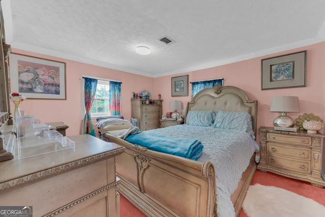 3759 Old Plainview Road, Flowery Branch, GA 30542