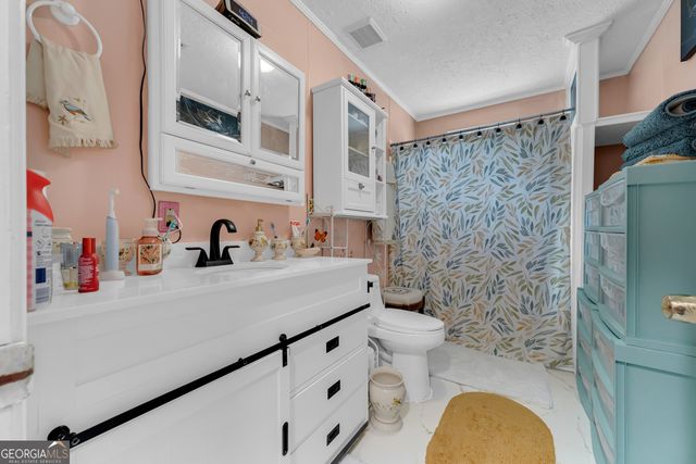 3759 Old Plainview Road, Flowery Branch, GA 30542