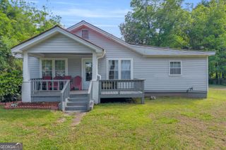 3759 Old Plainview Road, Flowery Branch, GA 30542