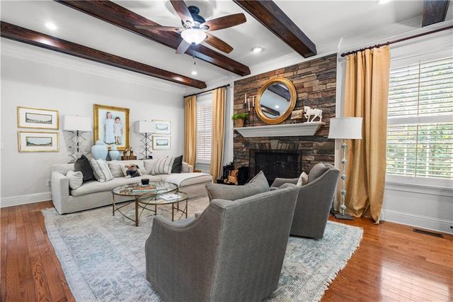 180 Ashborough Park, Fayetteville, GA 30215