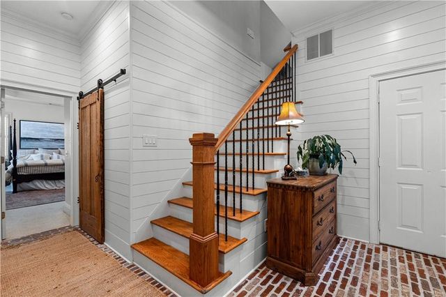 180 Ashborough Park, Fayetteville, GA 30215