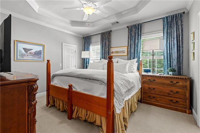 180 Ashborough Park, Fayetteville, GA 30215