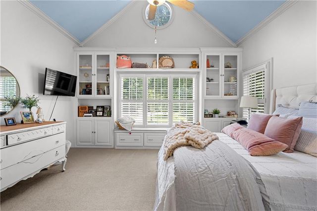 180 Ashborough Park, Fayetteville, GA 30215
