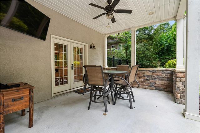 180 Ashborough Park, Fayetteville, GA 30215