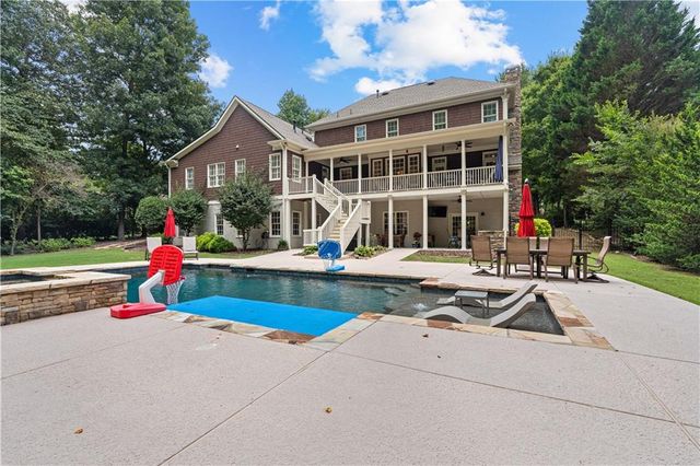 180 Ashborough Park, Fayetteville, GA 30215