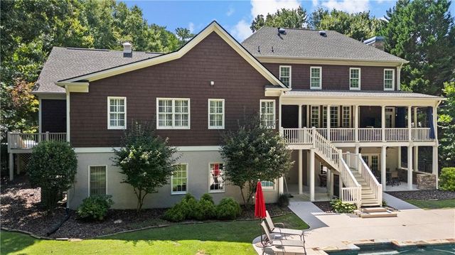 180 Ashborough Park, Fayetteville, GA 30215