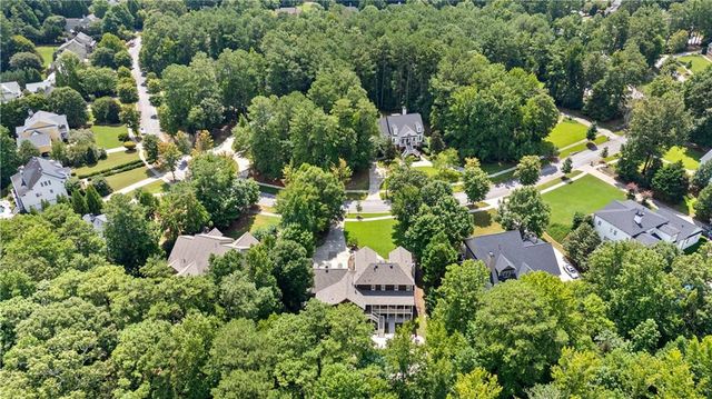 180 Ashborough Park, Fayetteville, GA 30215