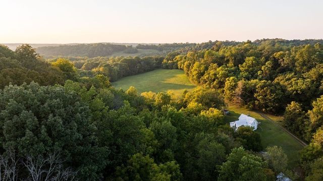 3685 Martin Ervin Rd, Santa Fe, TN 38482