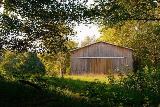 3685 Martin Ervin Rd, Santa Fe, TN 38482