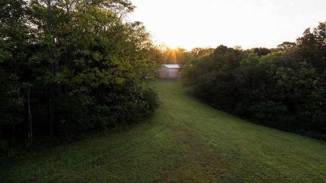 3685 Martin Ervin Rd, Santa Fe, TN 38482