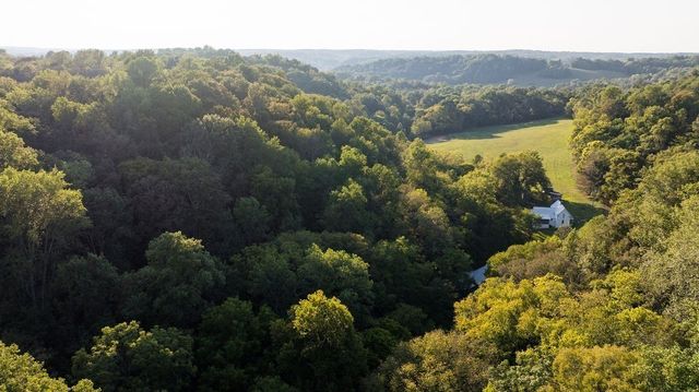 3685 Martin Ervin Rd, Santa Fe, TN 38482