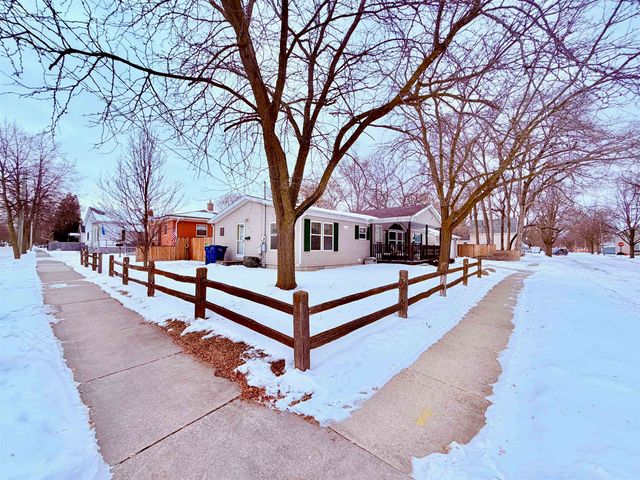 1311 Elm Street, Bay City, MI 48706