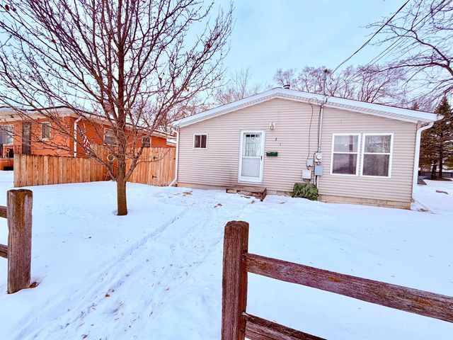 1311 Elm Street, Bay City, MI 48706