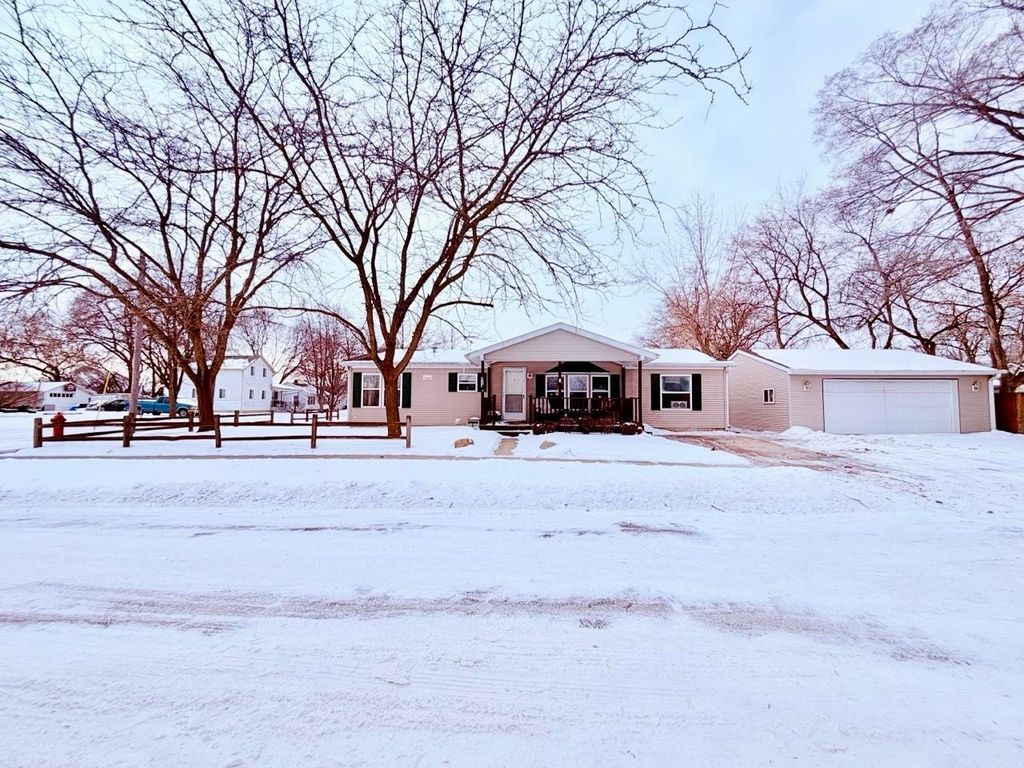 1311 Elm Street, Bay City, MI 48706