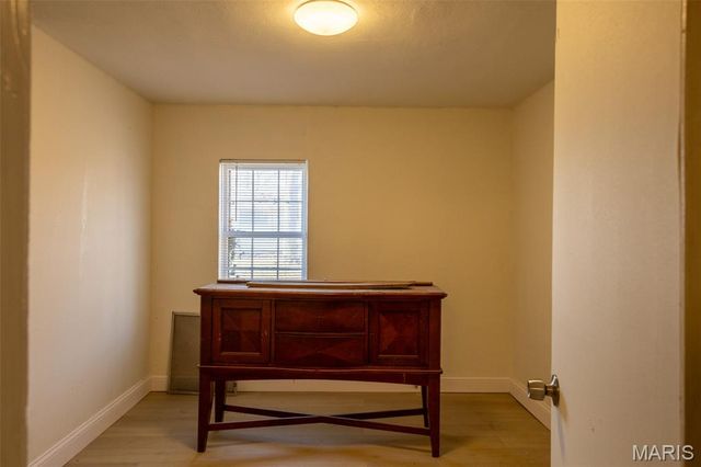 147 Elmgrove Avenue, Hazelwood, MO 63042