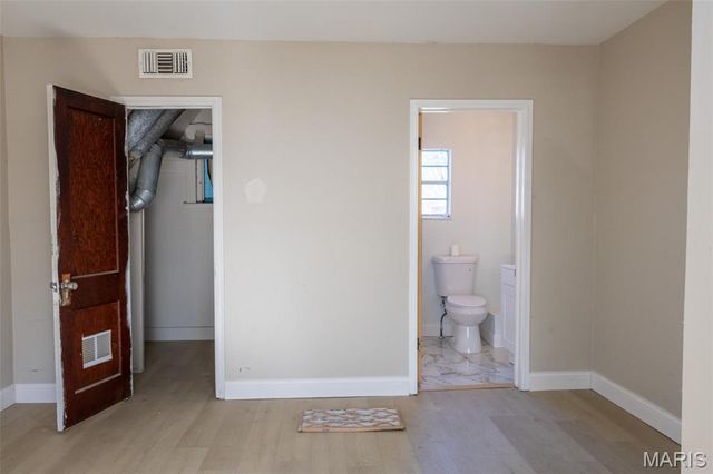 147 Elmgrove Avenue, Hazelwood, MO 63042