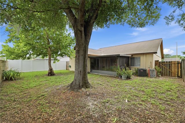 1723 TARAH TRACE DRIVE, Brandon, FL 33510