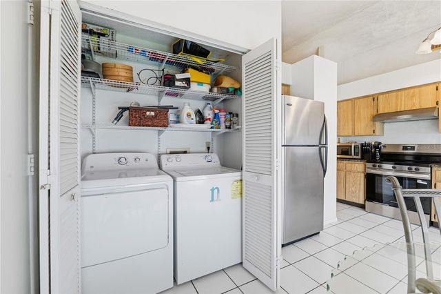 1723 TARAH TRACE DRIVE, Brandon, FL 33510