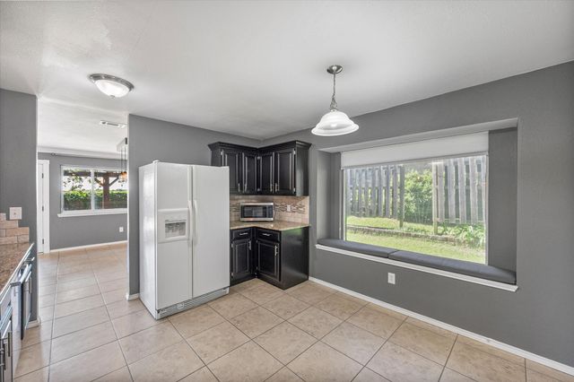 3520 Sweet Wood, Bedford, TX 76021