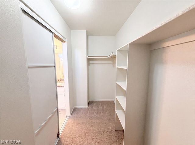 9328 Chilly Pond Avenue, Las Vegas, NV 89129