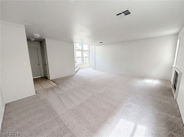9328 Chilly Pond Avenue, Las Vegas, NV 89129