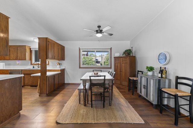 8555 Medicine Lake Road, Golden Valley, MN 55427