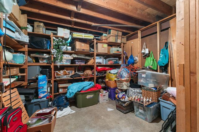 8555 Medicine Lake Road, Golden Valley, MN 55427