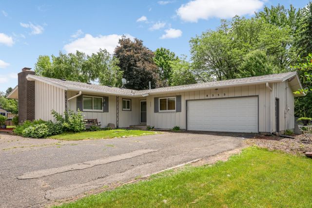 8555 Medicine Lake Road, Golden Valley, MN 55427