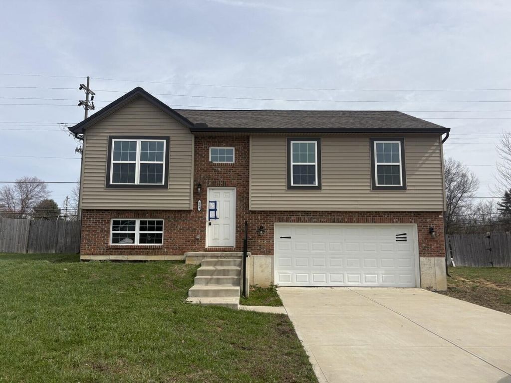101 Summerfield Drive, Dry Ridge, KY 41035