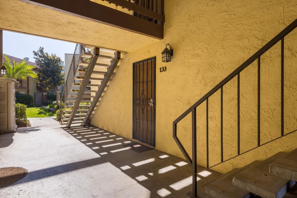 Image 19 of property listing at 2909 Huntington Boulevard # 133, Fresno, CA 93721