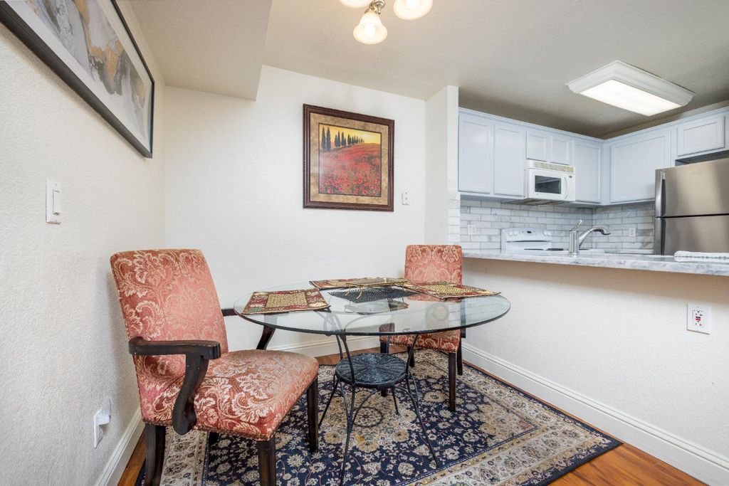 Image 4 of property listing at 2909 Huntington Boulevard # 133, Fresno, CA 93721