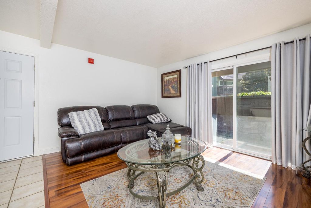 Image 7 of property listing at 2909 Huntington Boulevard # 133, Fresno, CA 93721