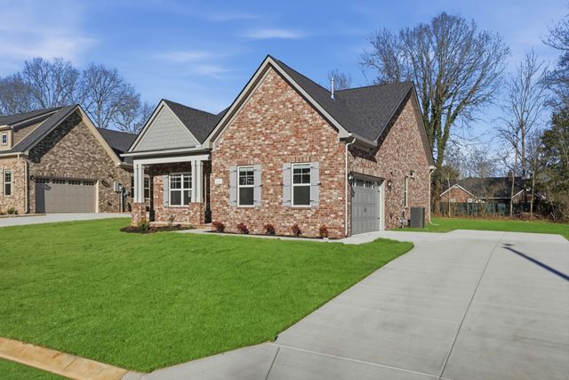 115 Sagewood Drive, Tullahoma, TN 37388