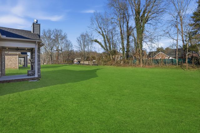 115 Sagewood Drive, Tullahoma, TN 37388