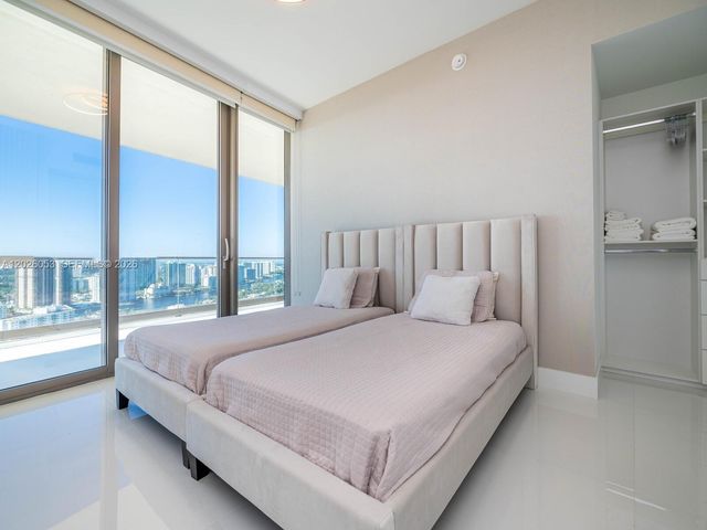 18975 Collins Avenue 3105, Sunny Isles Beach, FL 33160