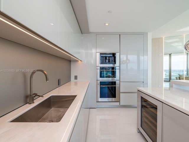 18975 Collins Avenue 3105, Sunny Isles Beach, FL 33160